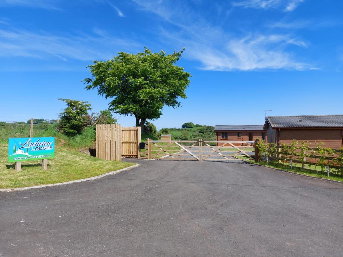 Luxury Family Beechwood Lodge With Hot Tub Lochwinnoch Dış mekan fotoğraf