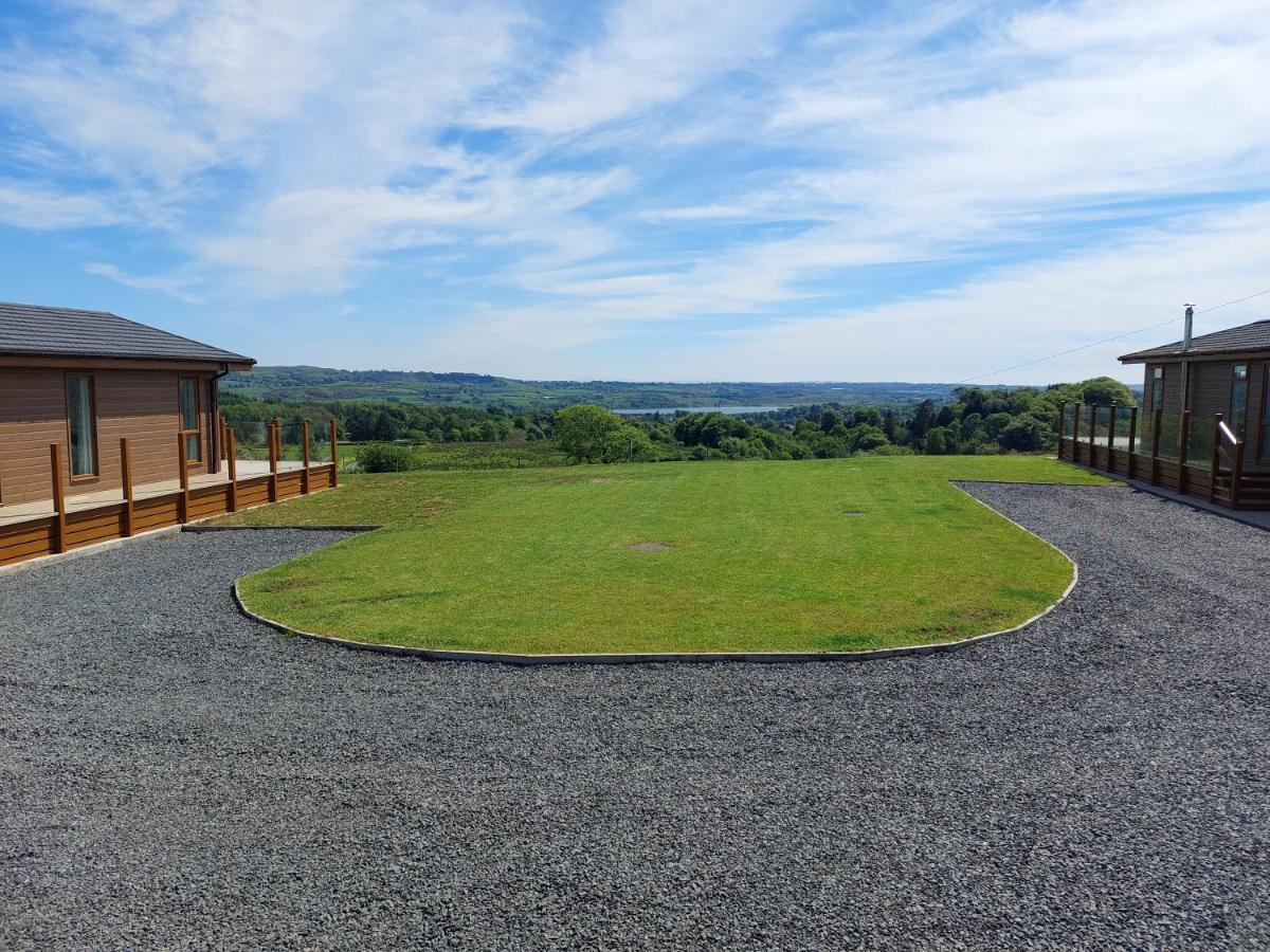 Luxury Family Beechwood Lodge With Hot Tub Lochwinnoch Dış mekan fotoğraf